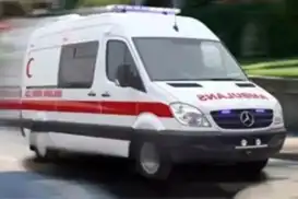 Tekirdağ'da minibüs ile otomobilin çarpıştı: 1 ölü, 2 yaralı