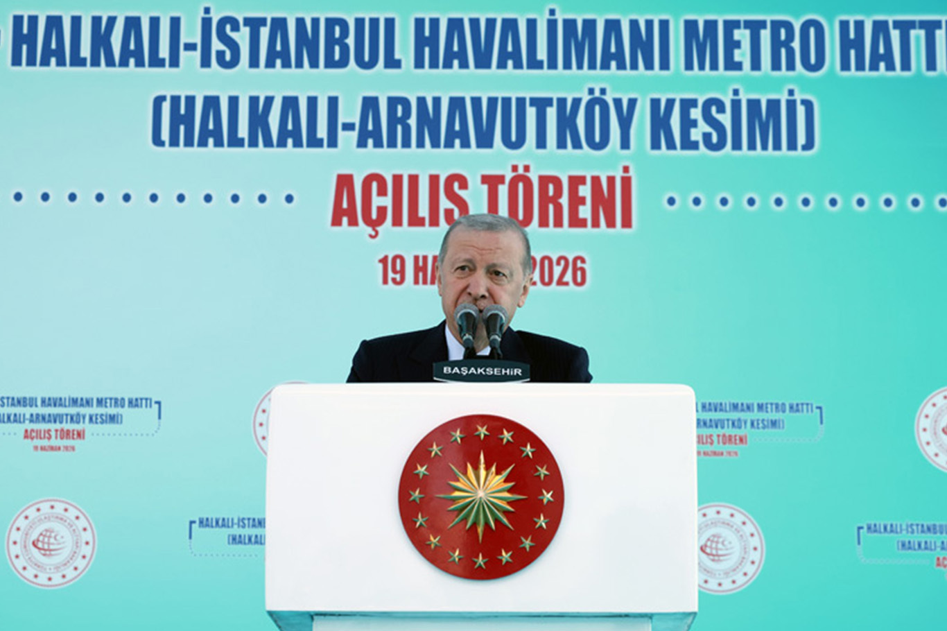 Erdoğan warns against attacks on family and deviant ideologies at TÜRGEV event