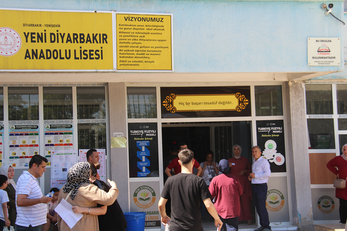 Diyarbakır'da her sınav dönemi aynı sorun: İsim benzerliği öğrencileri mağdur ediyor 