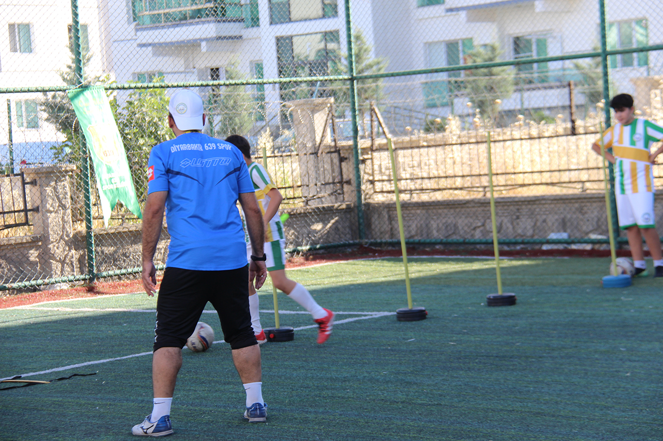 Diyarbakır 639 Spor Kulübü yaz okulunu açtı