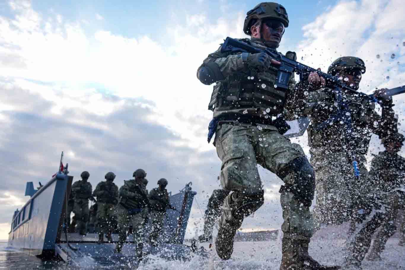 İşgal basını: Türkiye, askeri gücüyle İran'dan daha büyük tehdit