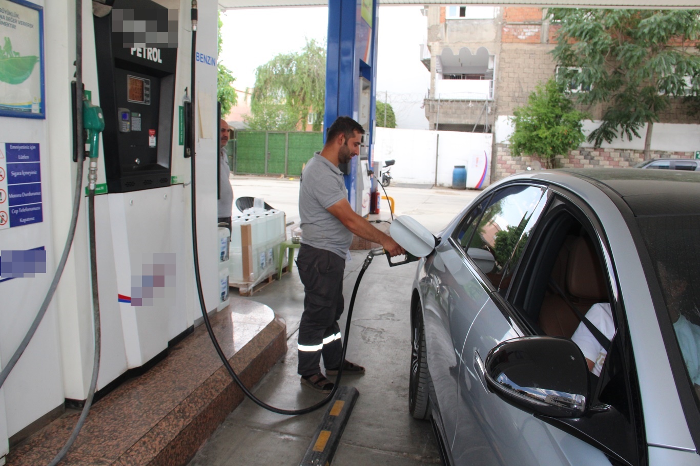 "Petrol düştü, pompa fiyatları beklentiyi karşılamadı"