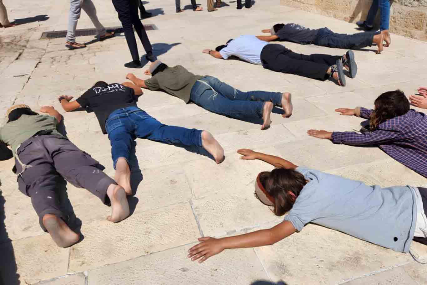 هەڵمەتە ئیستفزازیەکان بۆ سەر مزگەوتی ئەقسا بەردەوامە