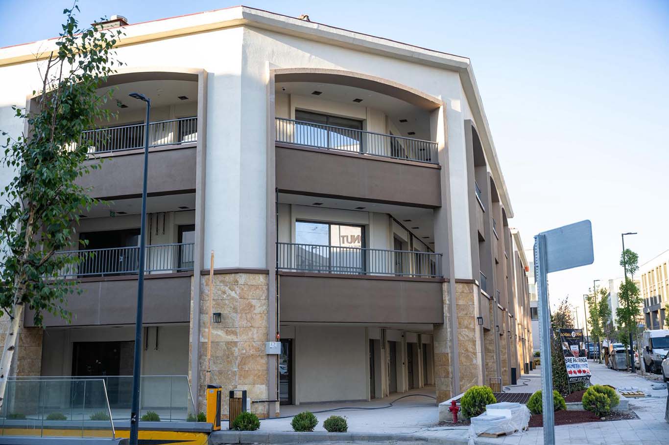 Malatya Büyükşehir Başkanı Er çarşı merkezinde incelemelerde bulundu