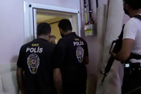 Siirt merkezli 6 ilde bahis operasyonu: 10 gözaltı