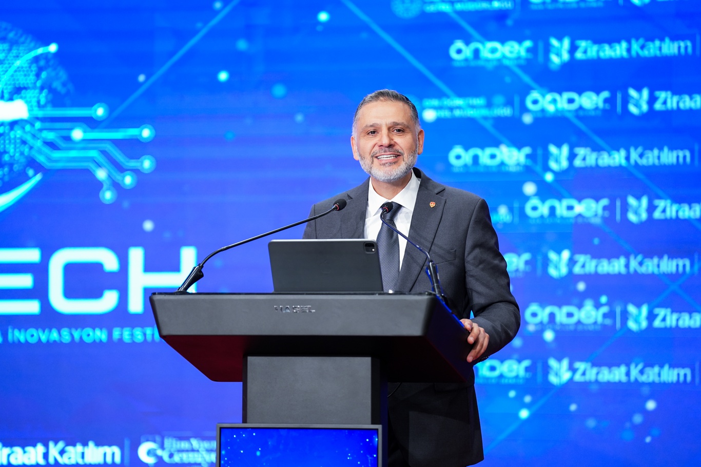 Bilal Topçu