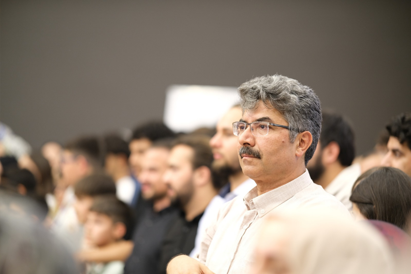 Adana'da 27 yıl öğretmenlik ve izci liderliği yapan, tayini memleketi Kayseri’ye çıkan eğitimci Yaşar Çıraklı için vefa programı düzenlendi.