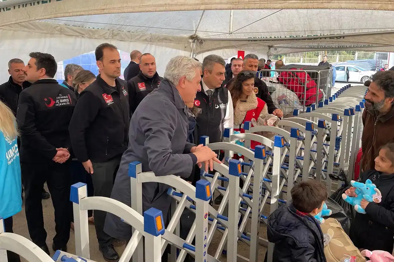 2025'te Türkiye'ye 393 bin kişi göç ederken 403 bin kişi yurt dışına gitti