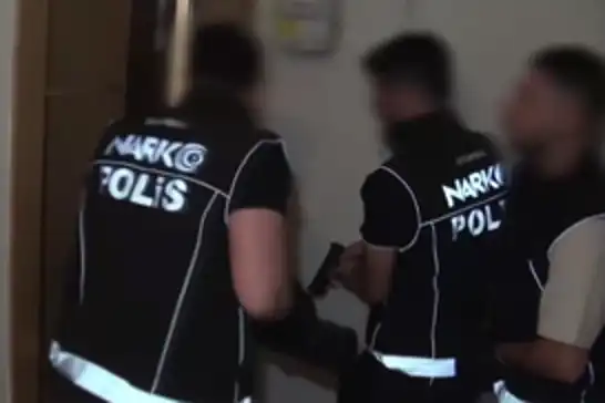 İstanbul’da narkotik operasyonu: 250 kiloya yakın metamfetamin ele geçirildi