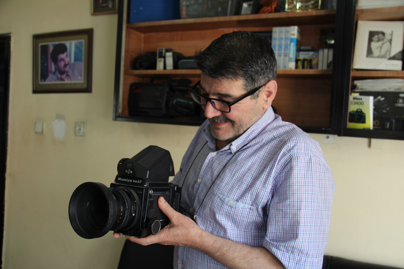 "Eskiden bir fotoğrafın arkasında günlerce emek vardı, şimdi birkaç tık yetiyor"