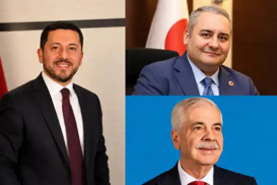 Üç belediye başkanı AK Parti’ye katıldı