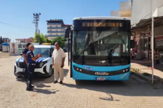 Engelliye yardımcı olmayan halk otobüsü şoförü görevden uzaklaştırıldı