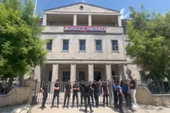 Leyla Aydemir davasında amcaya ağırlaştırılmış müebbet, diğer sanıklara beraat verildi