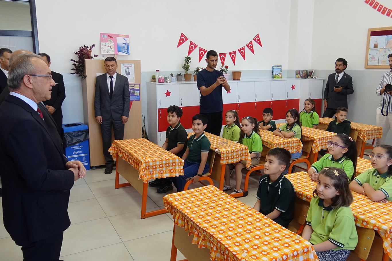 Vali Yavuz: Batılı değiliz, batılılaşmayacağız