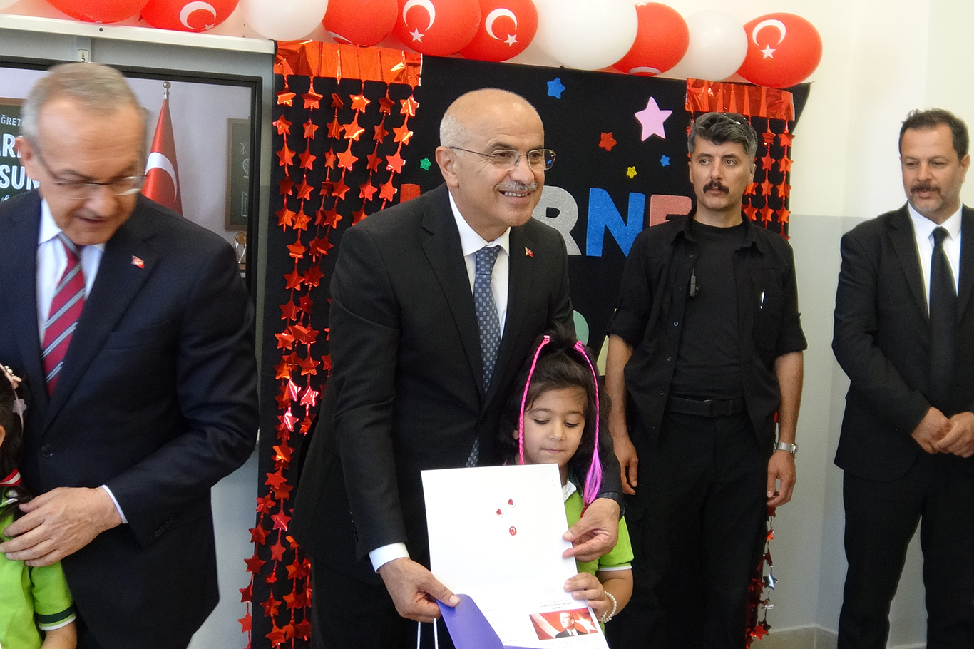Vali Yavuz: Batılı değiliz, batılılaşmayacağız