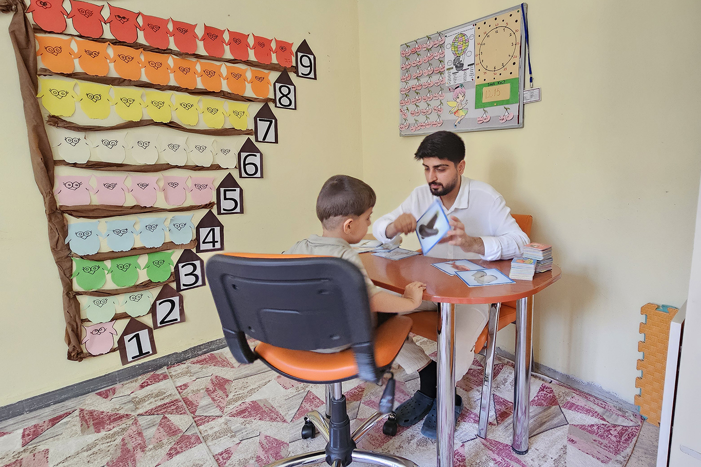 UZMANLARDAN UYARI: ENGELLİ BİREYLER BİR KOMEDİ MALZEMESİ DEĞİLDİR