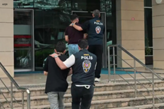 Ehliyet sınavlarında usulsüzlük operasyonu: 24 ilde 262 gözaltı kararı
