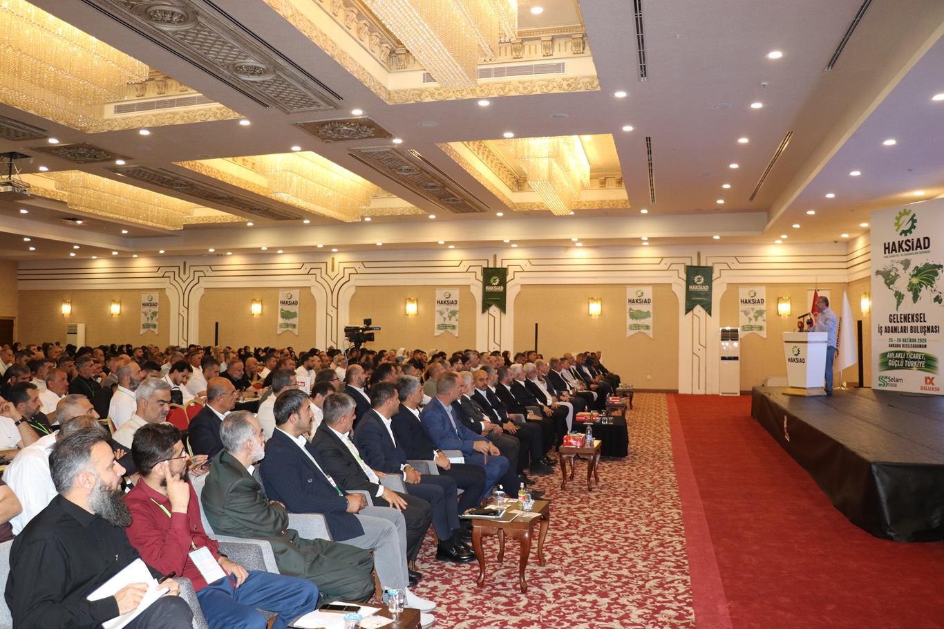 Siyer Vakfı Kurucusu Yıldırım, HAKSİAD programında 'Tüccar Sahabeler' konusunu konuştu
