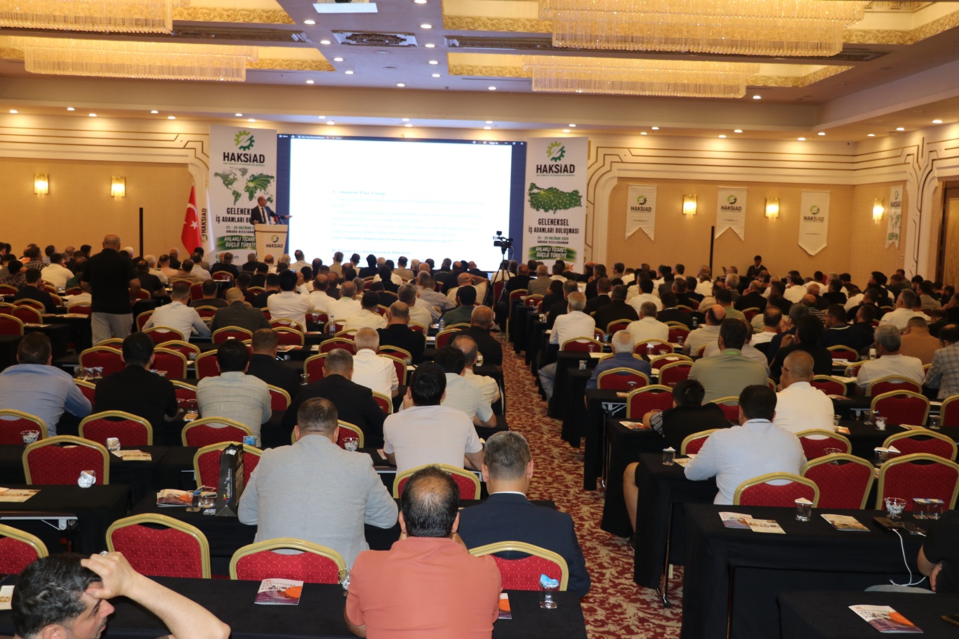 Prof. Dr. Arpa: Faiz yasağı ile enflasyon gerçeği arasında Müslüman tacir adalet ve helal çizgiyi korumalı