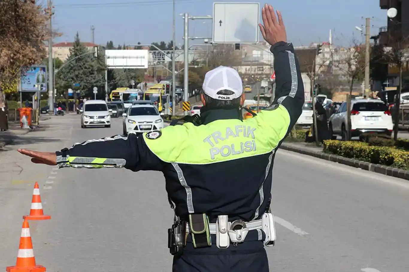 Ankara'da bugün bazı yollar trafiğe kapatılacak