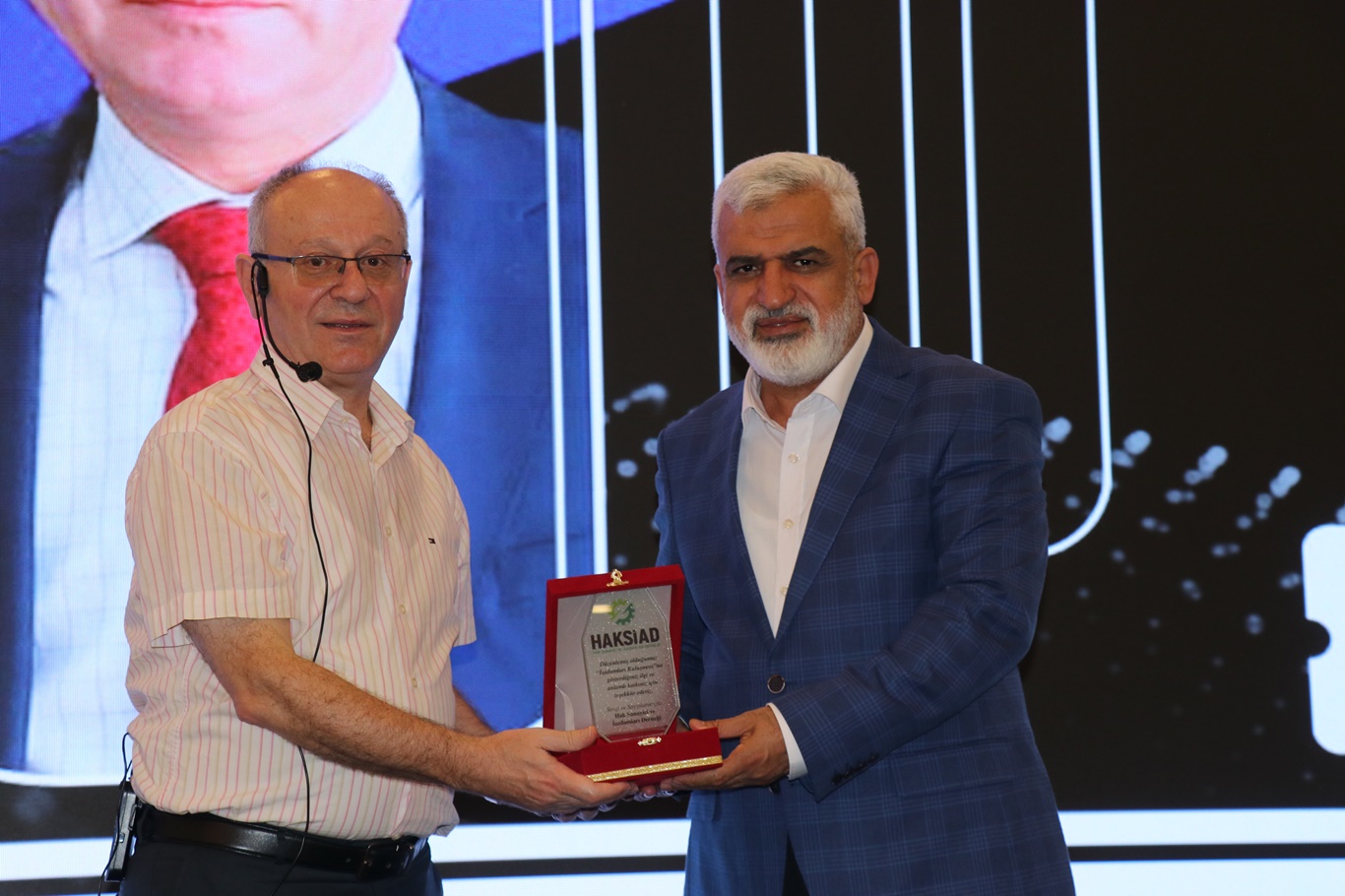 Prof. Dr. Arif Yavuz, HAKSİAD'da 2026-2027 ekonomisini değerlendirdi