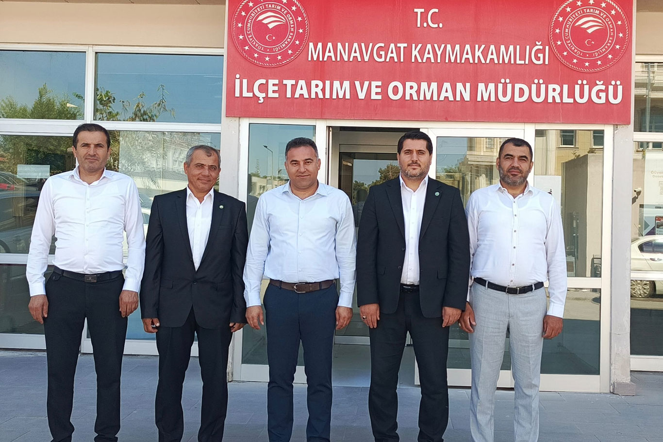 HÜDA PAR Antalya Teşkilatı Karpuz Şenliği'nde üreticilerle bir araya geldi