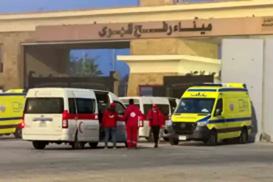 İşgalciler Gazze’de hasta sevklerini engelliyor: 20 bin hasta tedavi için Gazze dışına çıkmayı bekliyor