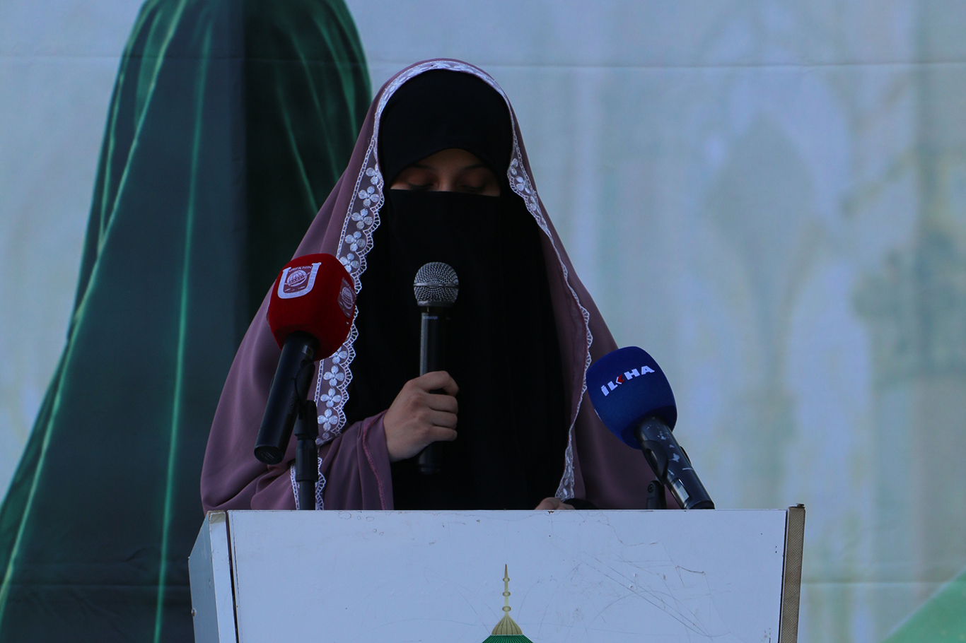Şanlıurfa'da "Niyet Ettim Örtünmeye Emrin Başım Üstüne" program düzenlendi