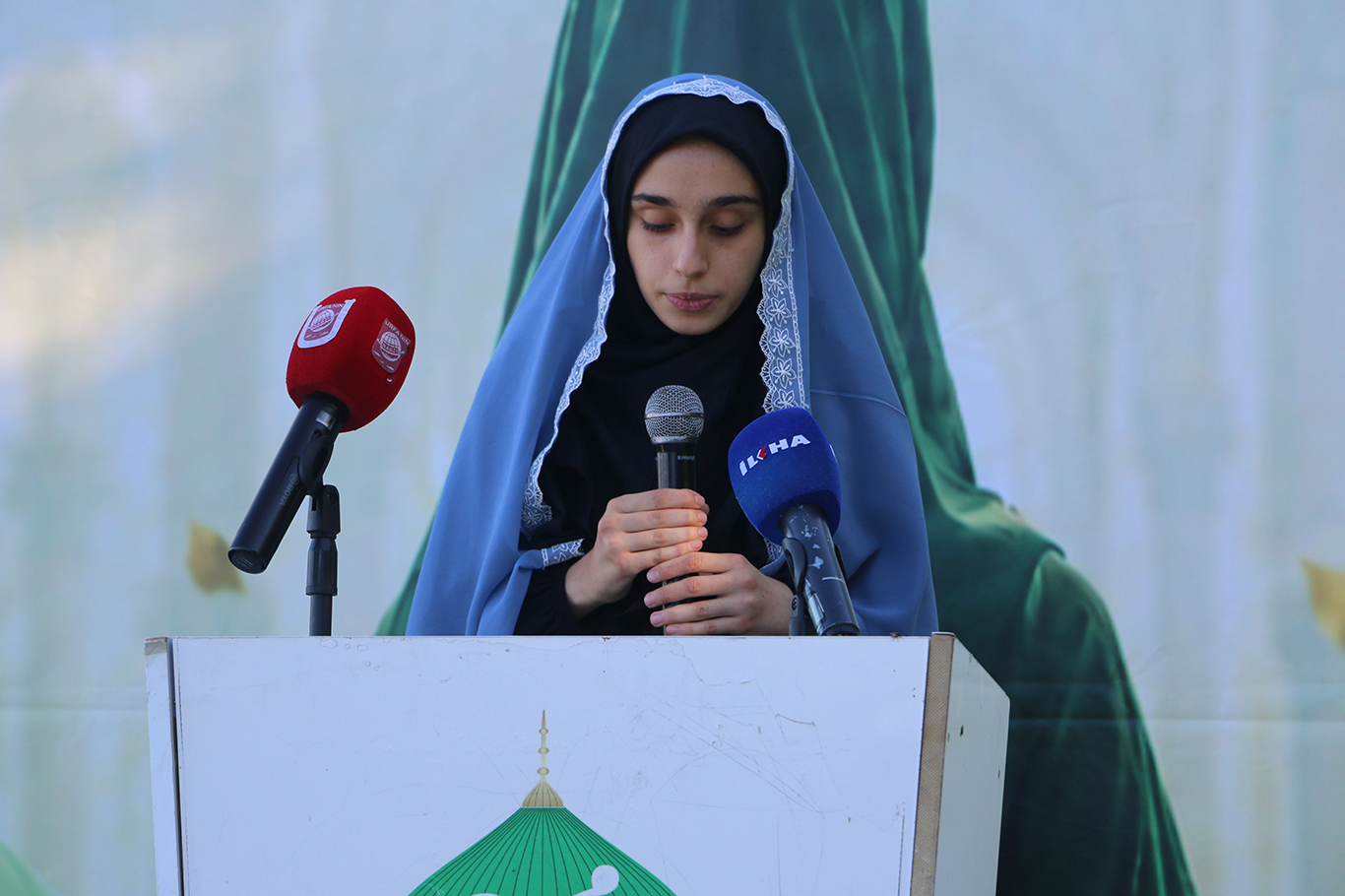 Şanlıurfa'da "Niyet Ettim Örtünmeye Emrin Başım Üstüne" program düzenlendi