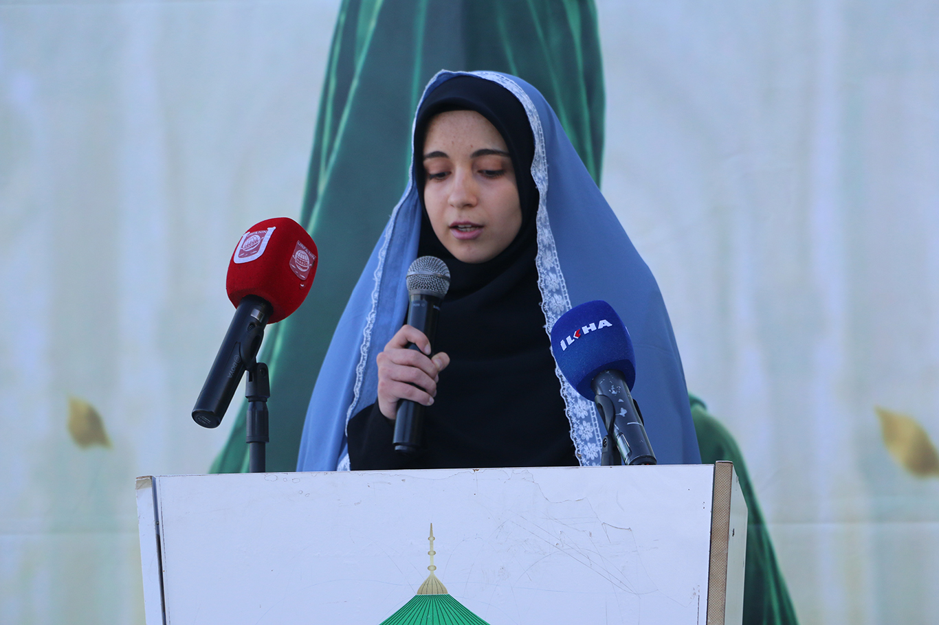 Şanlıurfa'da "Niyet Ettim Örtünmeye Emrin Başım Üstüne" program düzenlendi