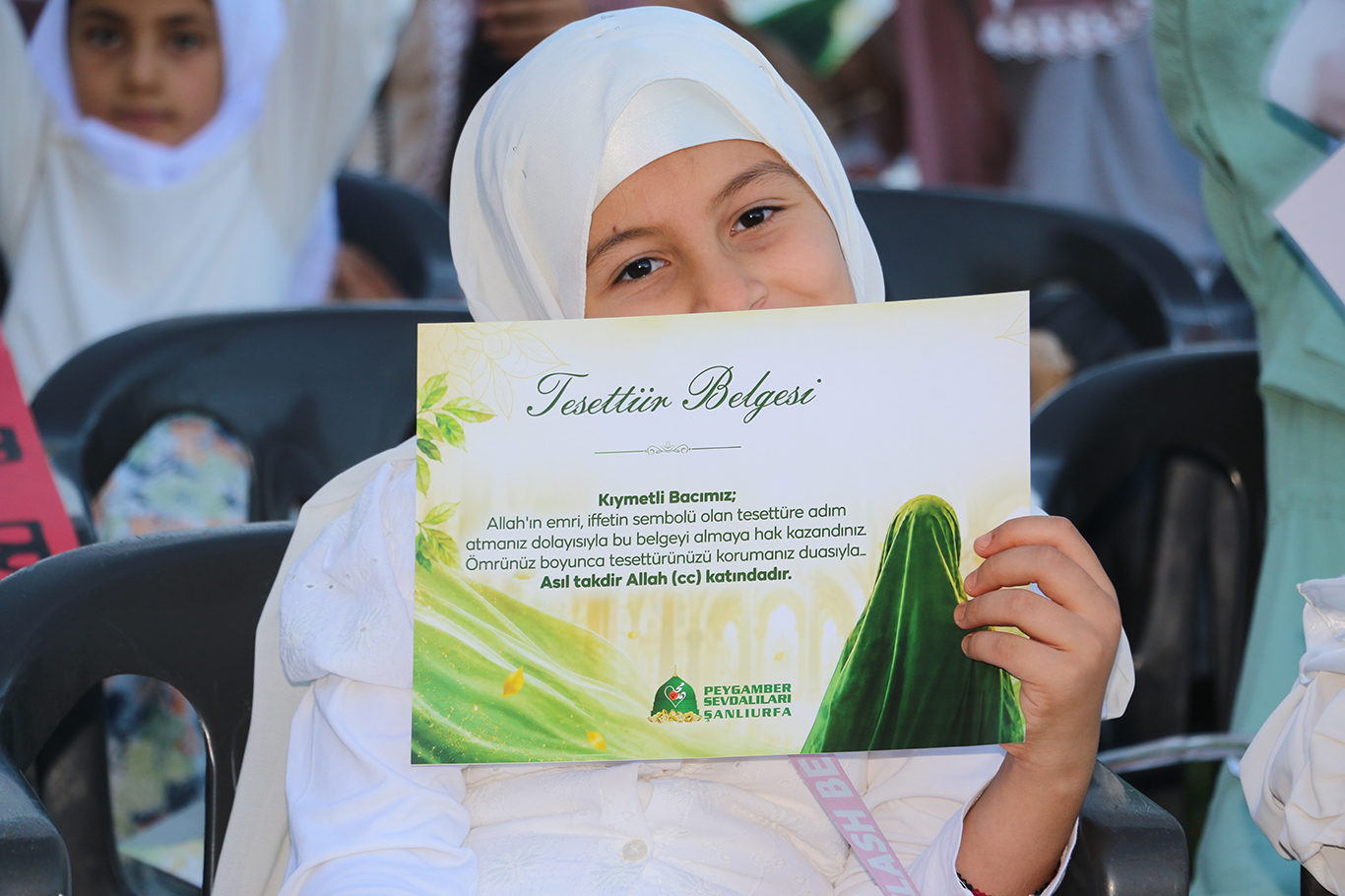 Şanlıurfa'da "Niyet Ettim Örtünmeye Emrin Başım Üstüne" program düzenlendi