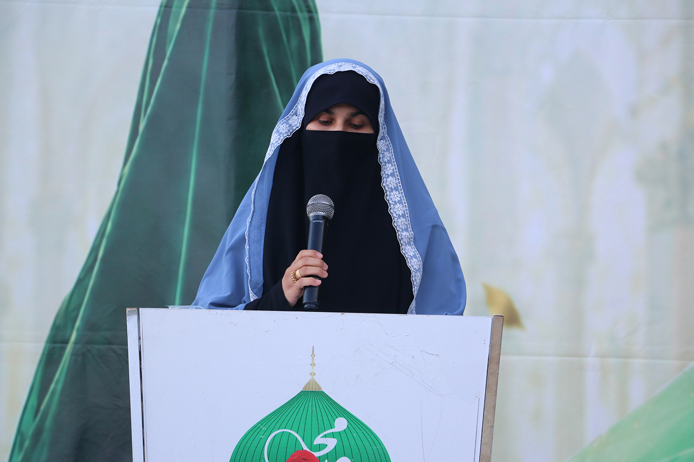 Şanlıurfa'da "Niyet Ettim Örtünmeye Emrin Başım Üstüne" program düzenlendi