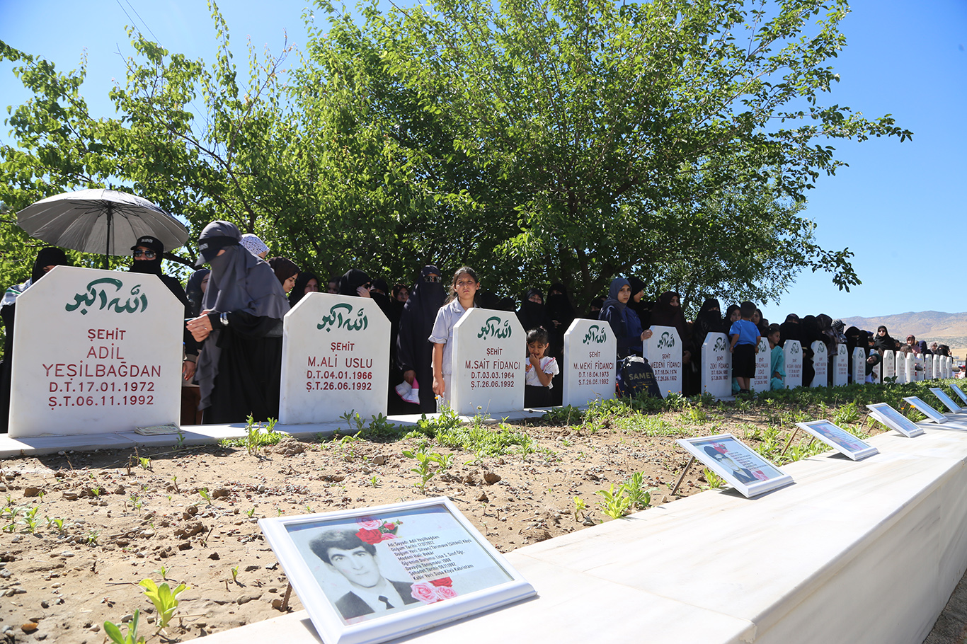 Susa Camii yarenleri şehadetlerinin 34'üncü yılında mezarları başında anıldı
