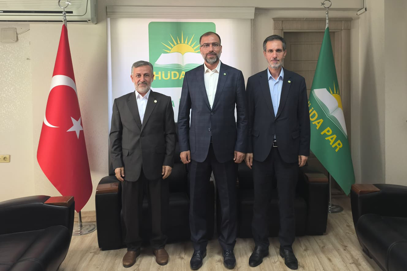  HÜDA PAR Eyyübiye'de görev değişimi