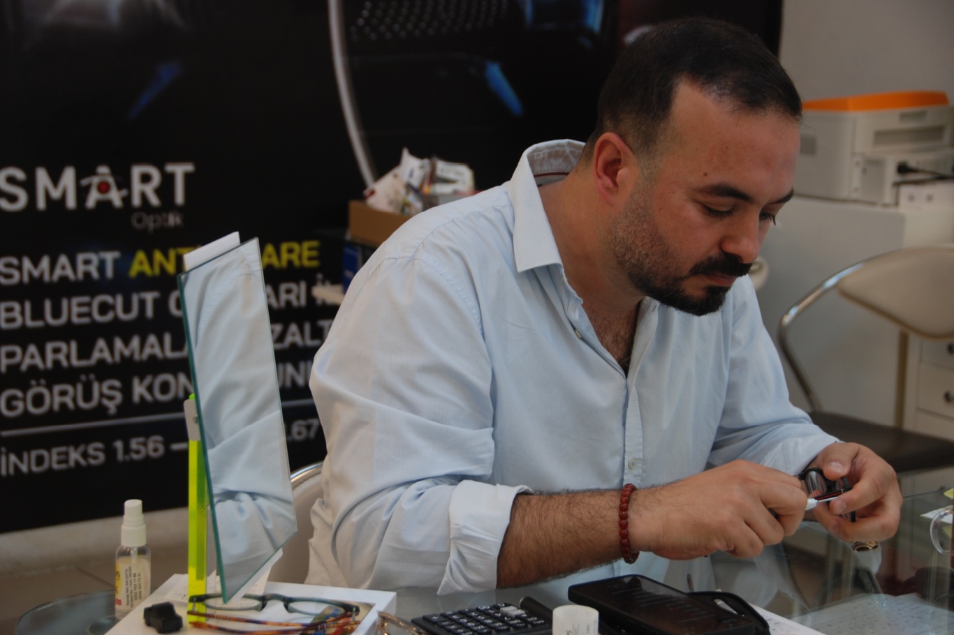 Optisyen Gümülü: Kalitesiz güneş gözlükleri göz sağlığını tehdit ediyor