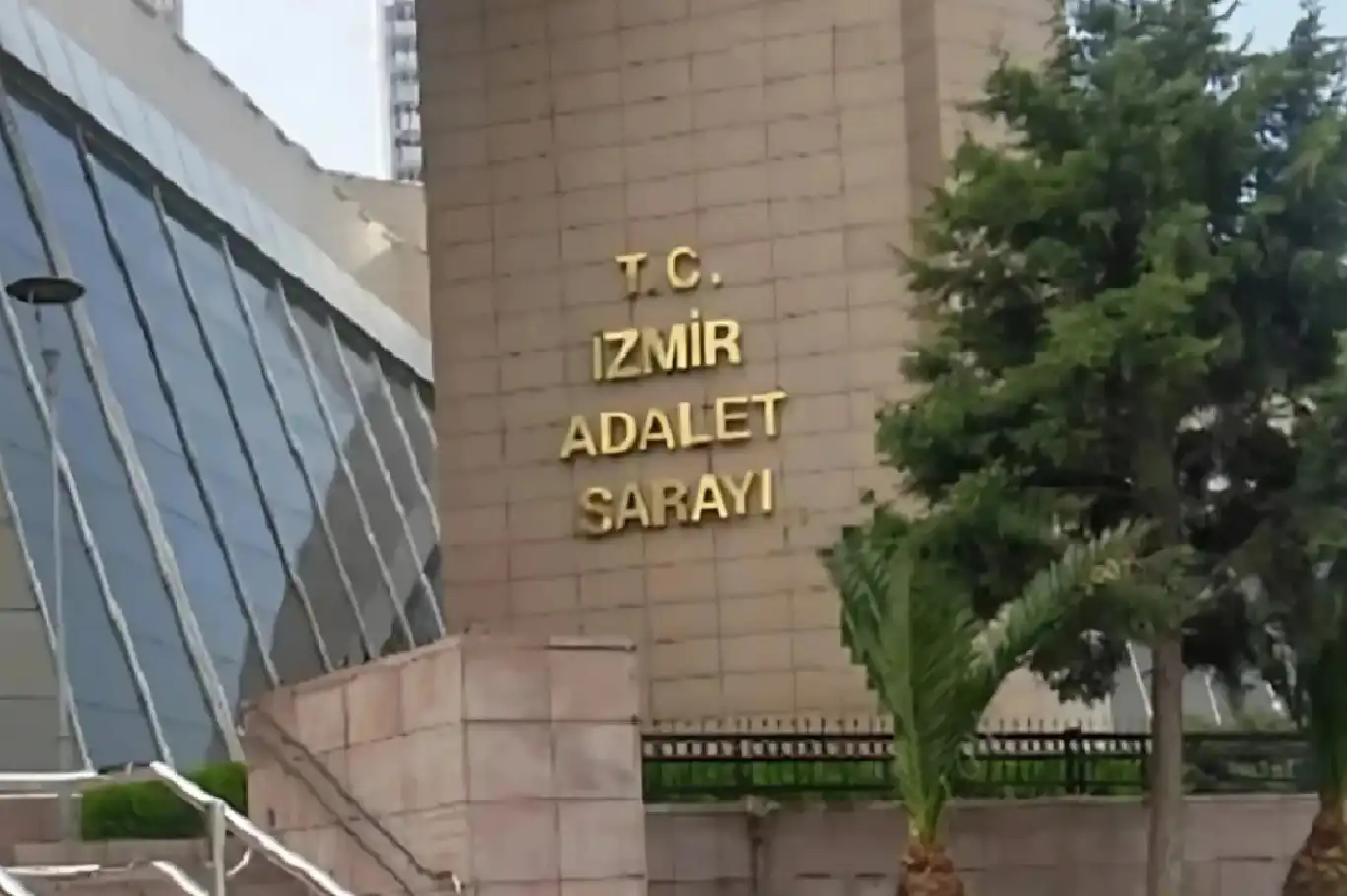 İzmir Adliyesi’nde görev dağılımı 