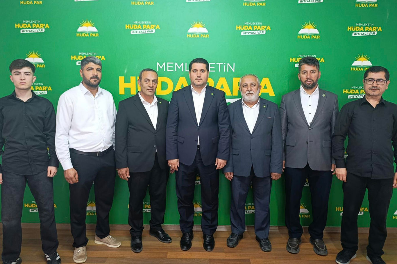 HÜDA PAR Antalya'da tüm ilçe kongrelerini tamamladı