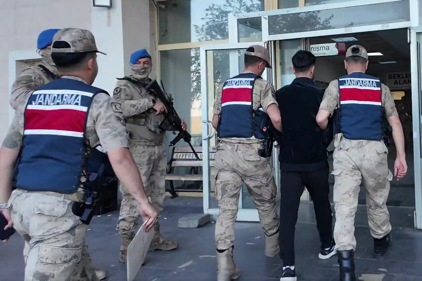 Şanlıurfa ve Bursa'da uyuşturucu operasyonu: 129 tutuklama
