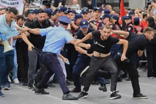 غضب شعبي في ألبانيا بسبب مشروع لعائلة ترامب
