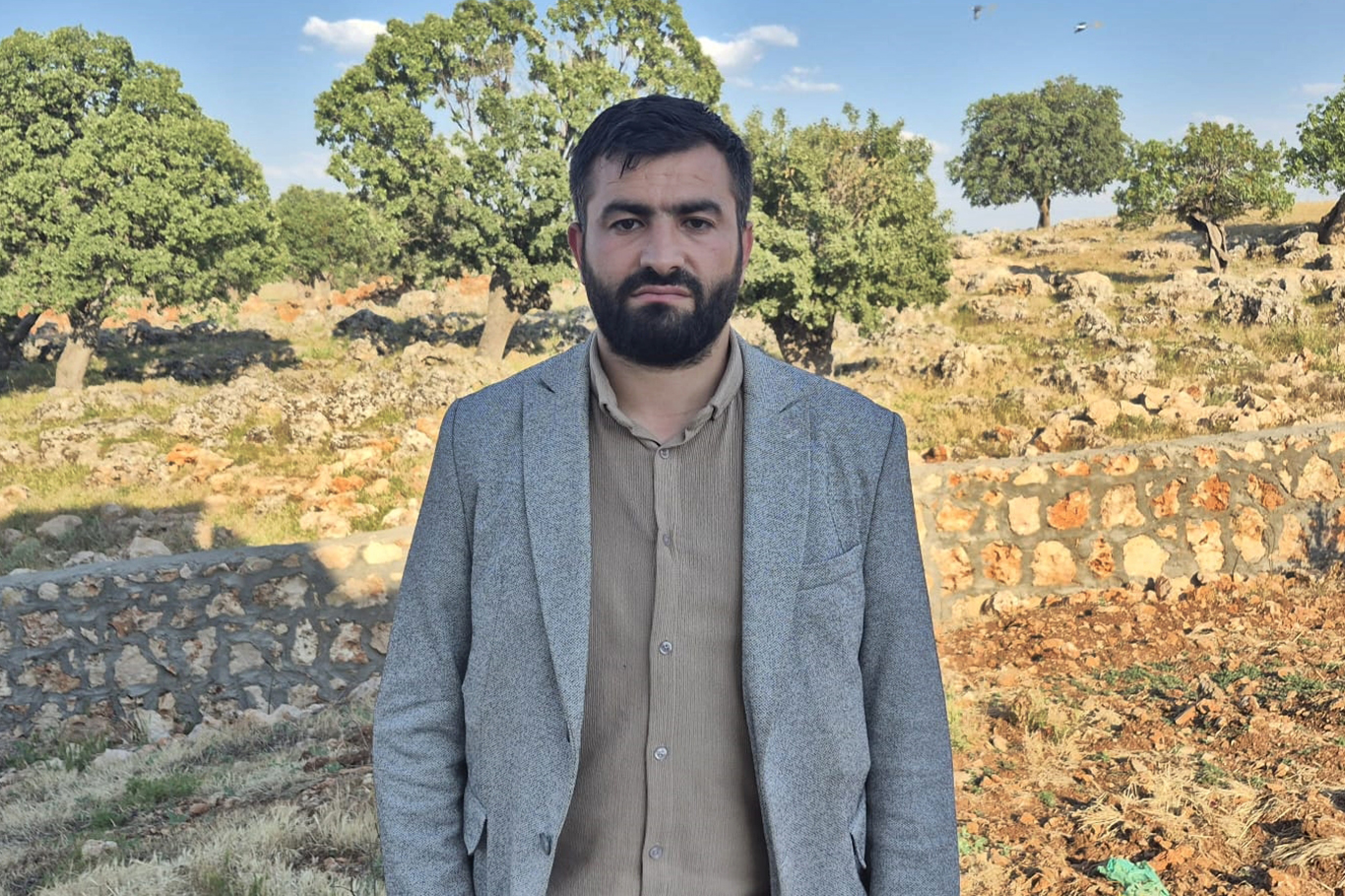 سەید مستەفا بۆزکورت لە تەنیشت کوڕە شەهیدەکەی بەخاک سپێردرا