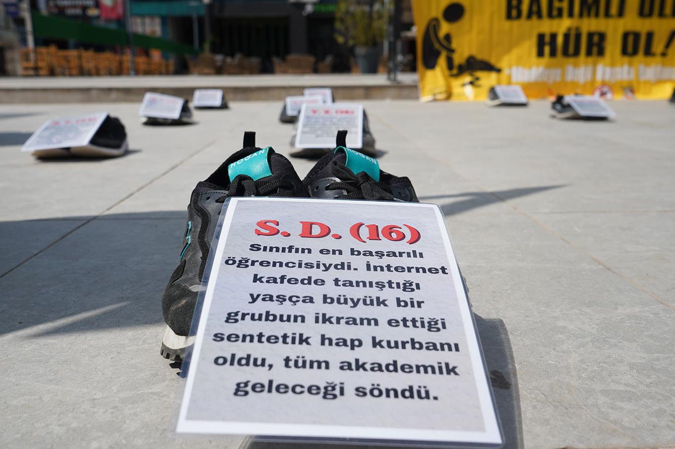 Şırnak’ta uyuşturucuya karşı "Bağımlı olma, hür ol" sergisi