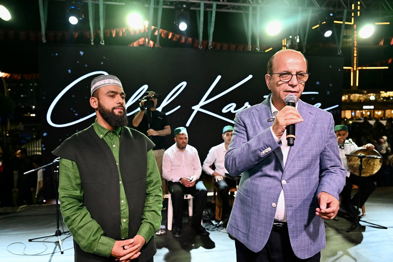Malatya'da düzenlenen ilahi konserine yoğun ilgi