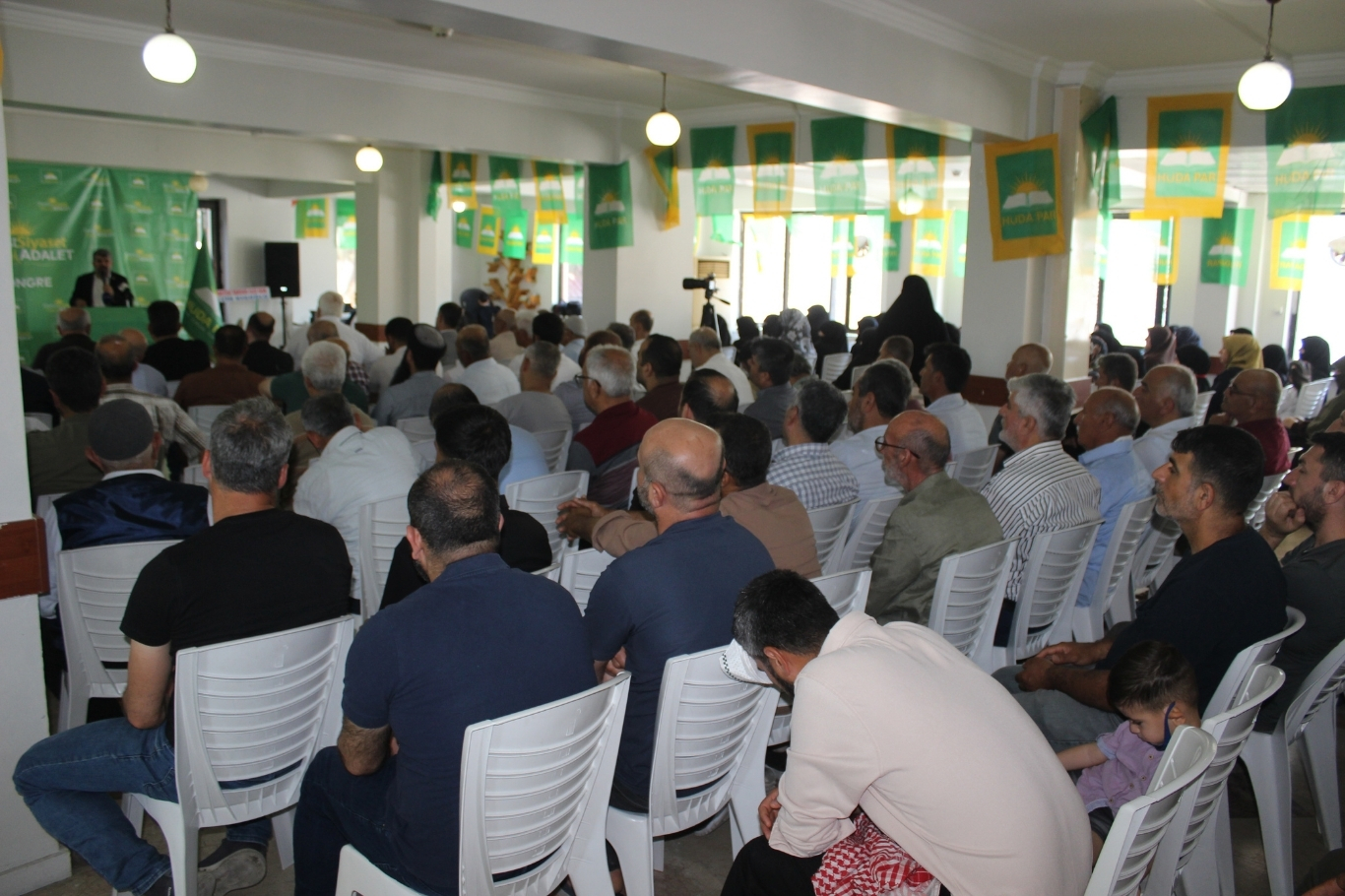 HÜDA PAR Tarsus İlçe Başkanlığına Hikmet Tanış yeniden seçildi