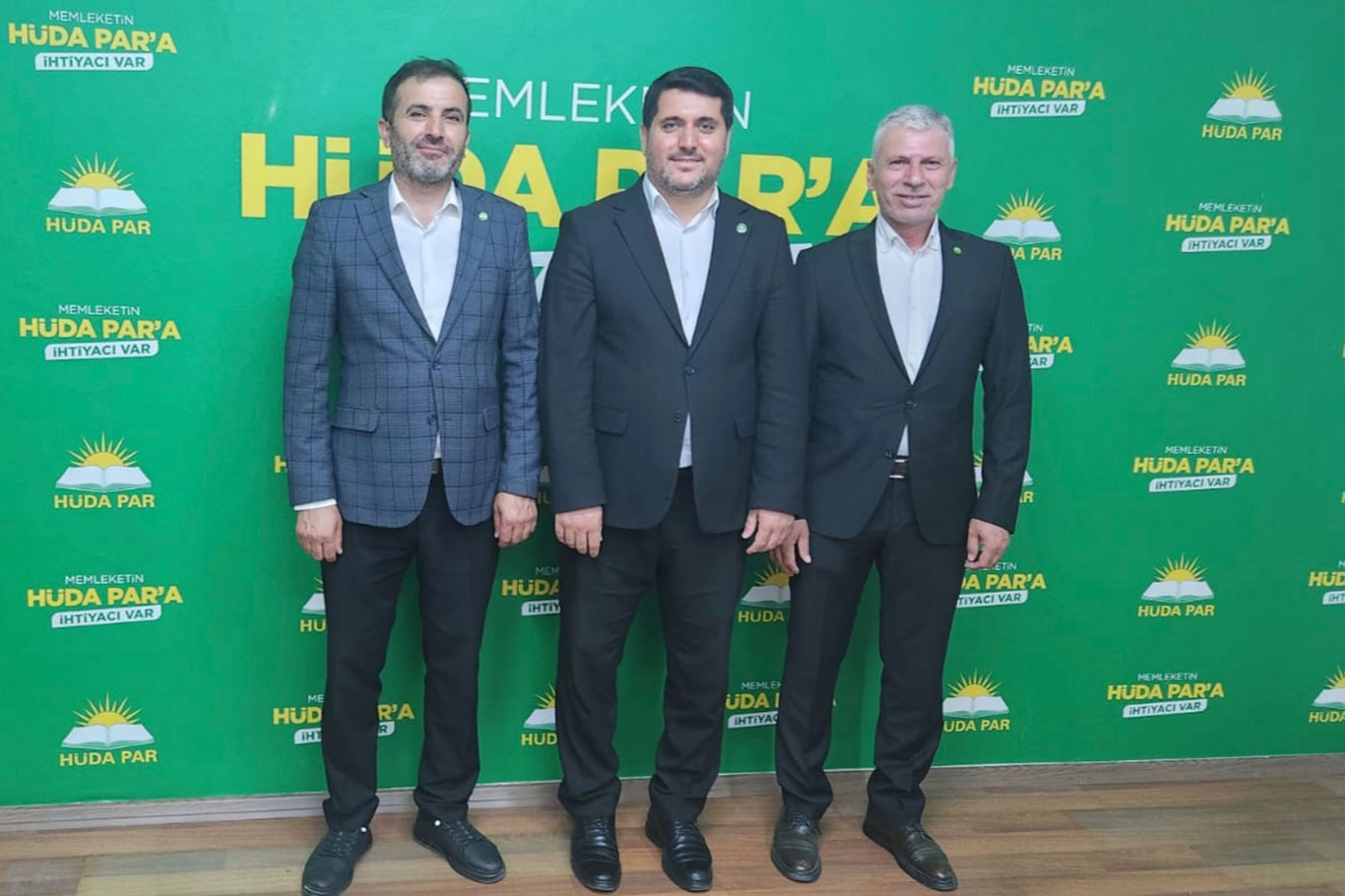 HÜDA PAR Aksu ve Kepez İlçe Başkanlıklarının 4. Olağan kongreleri gerçekleşti