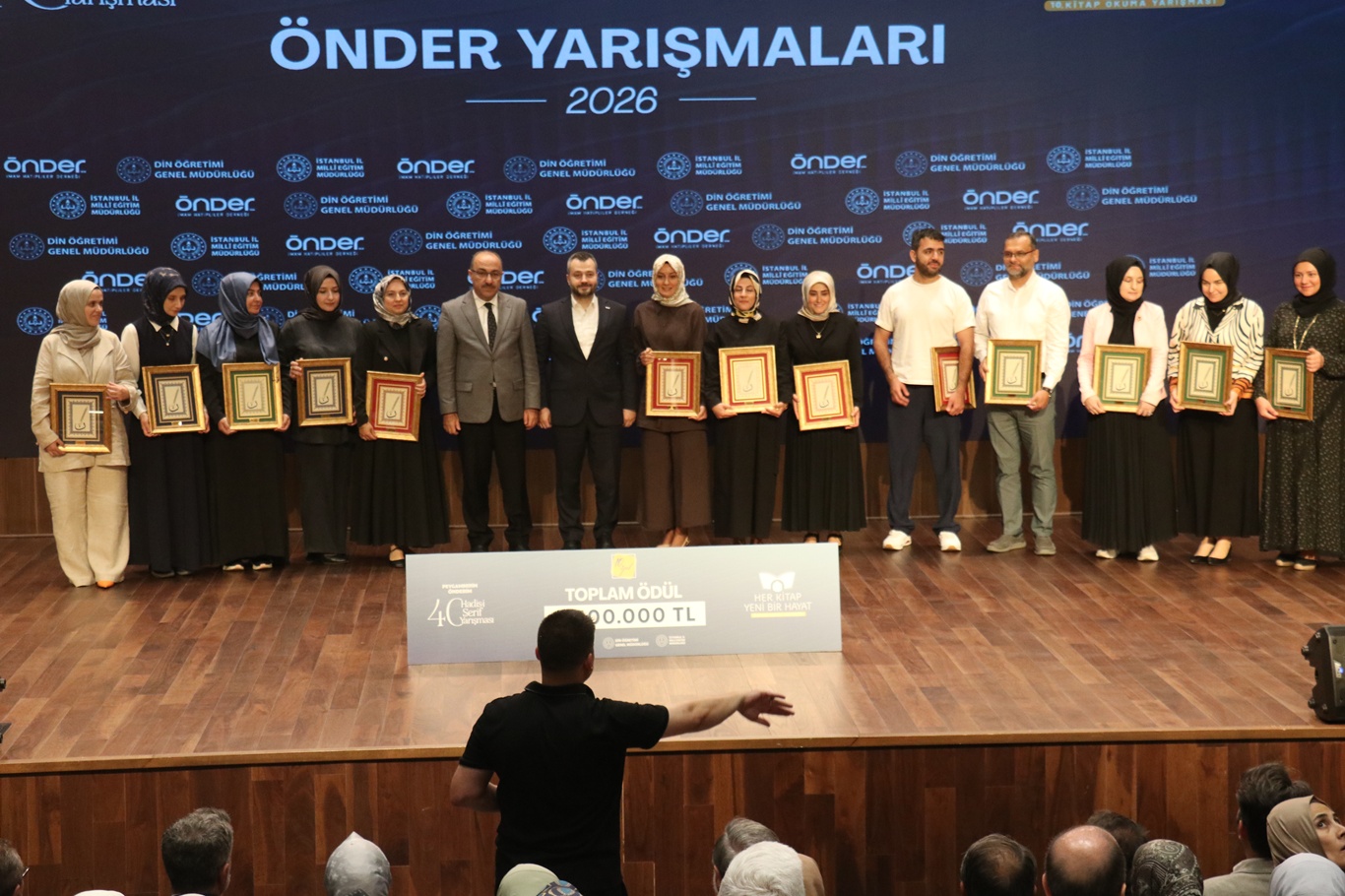 ÖNDER hadis ve kitap okuma yarışmasında ödüller sahiplerini buldu 