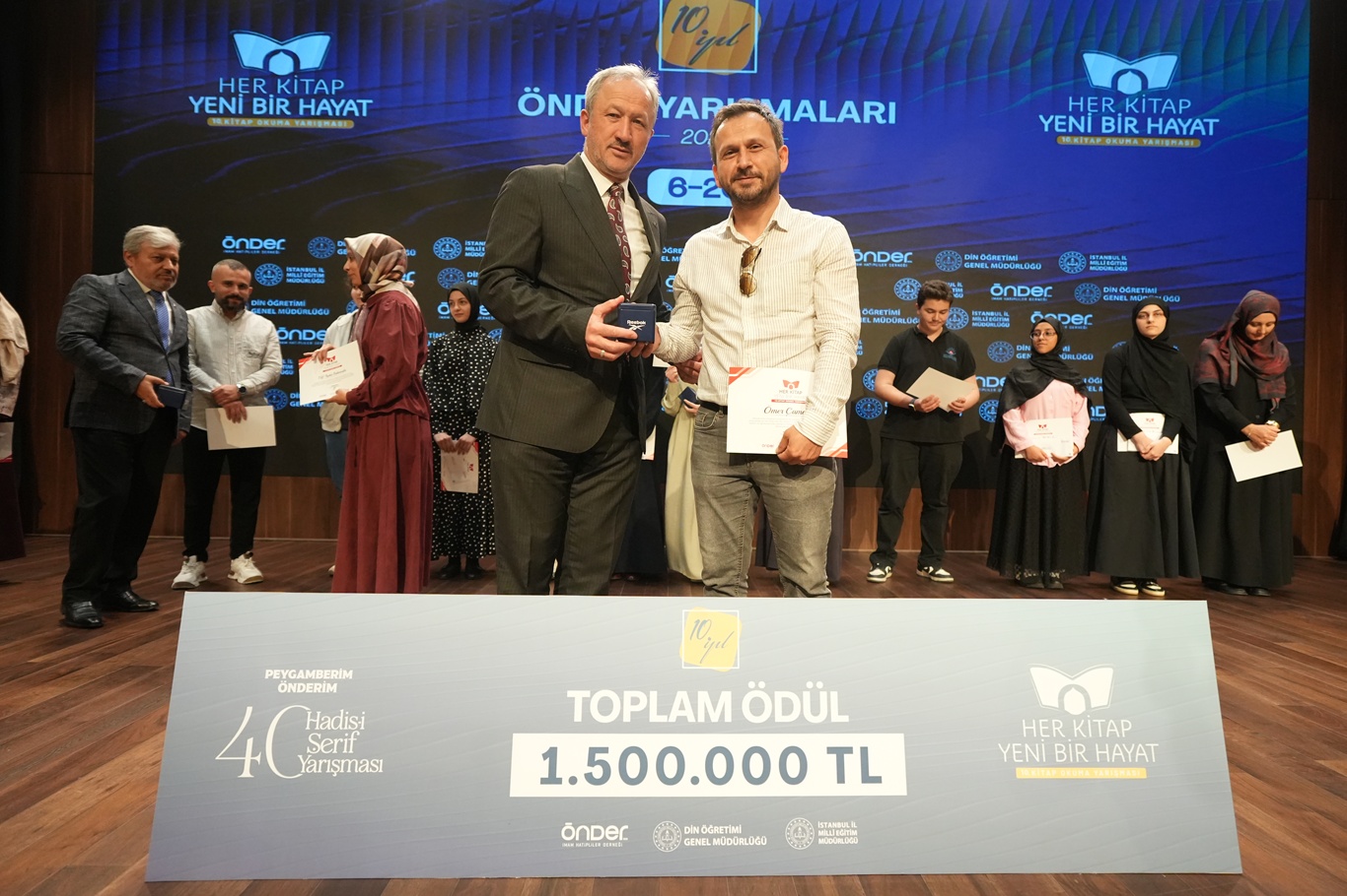 ÖNDER hadis ve kitap okuma yarışmasında ödüller sahiplerini buldu 