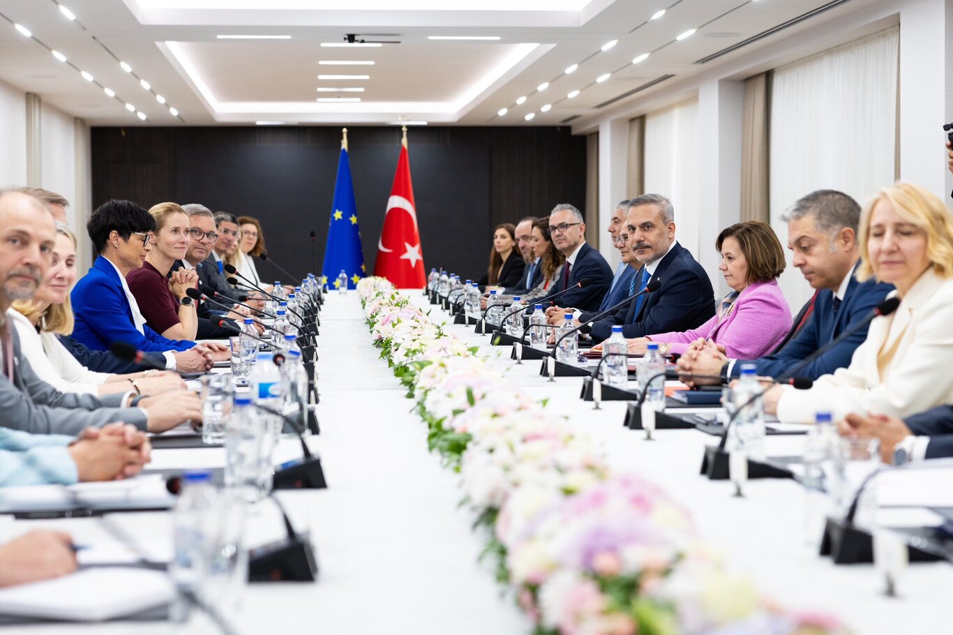 Türkiye, EU agree to deepen cooperation on security, trade and migration