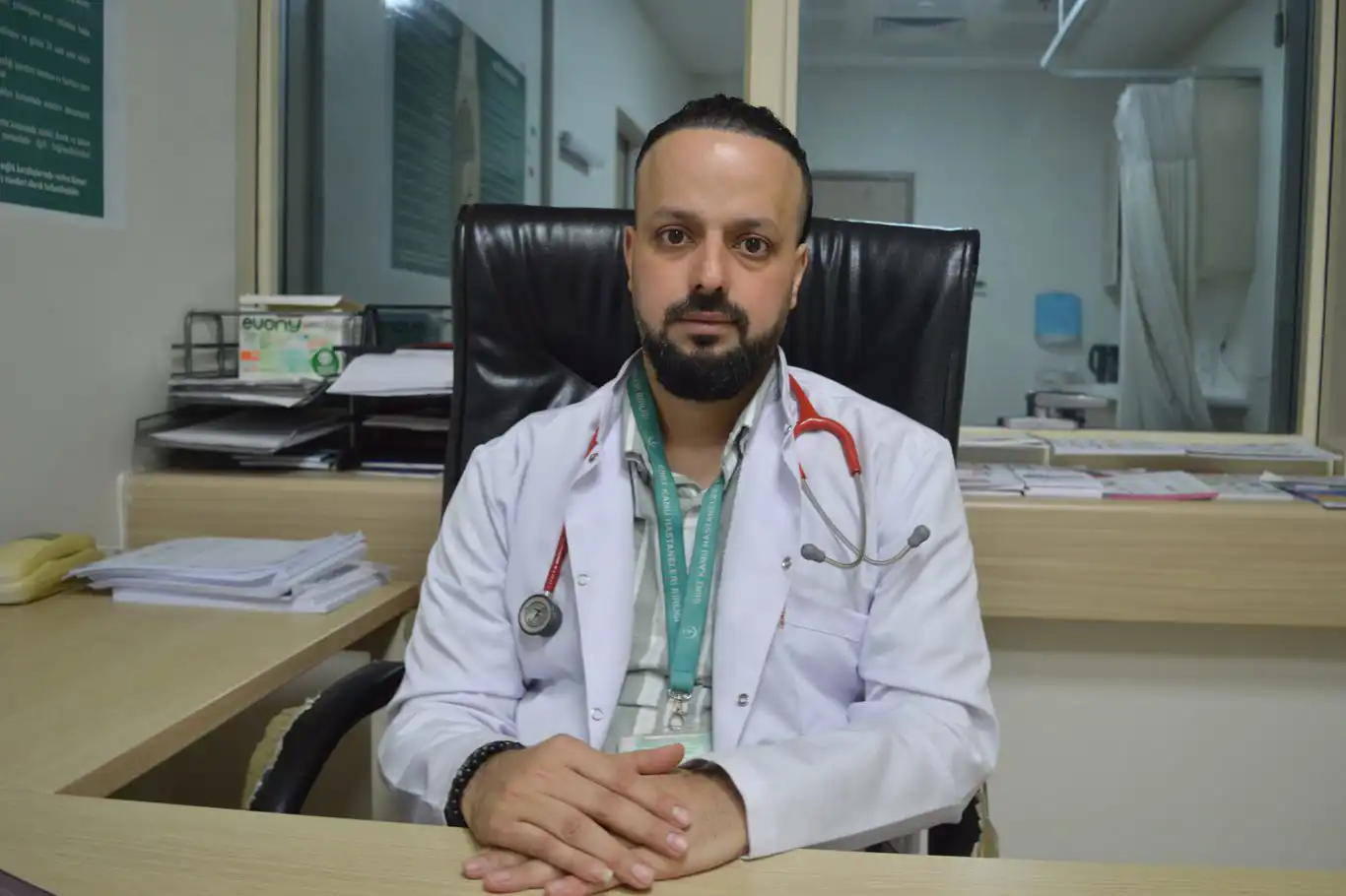 Filistinli doktor Atvan: Gazze’de artık hastane kalmadı, ameliyatlar çadırlarda yapılıyor