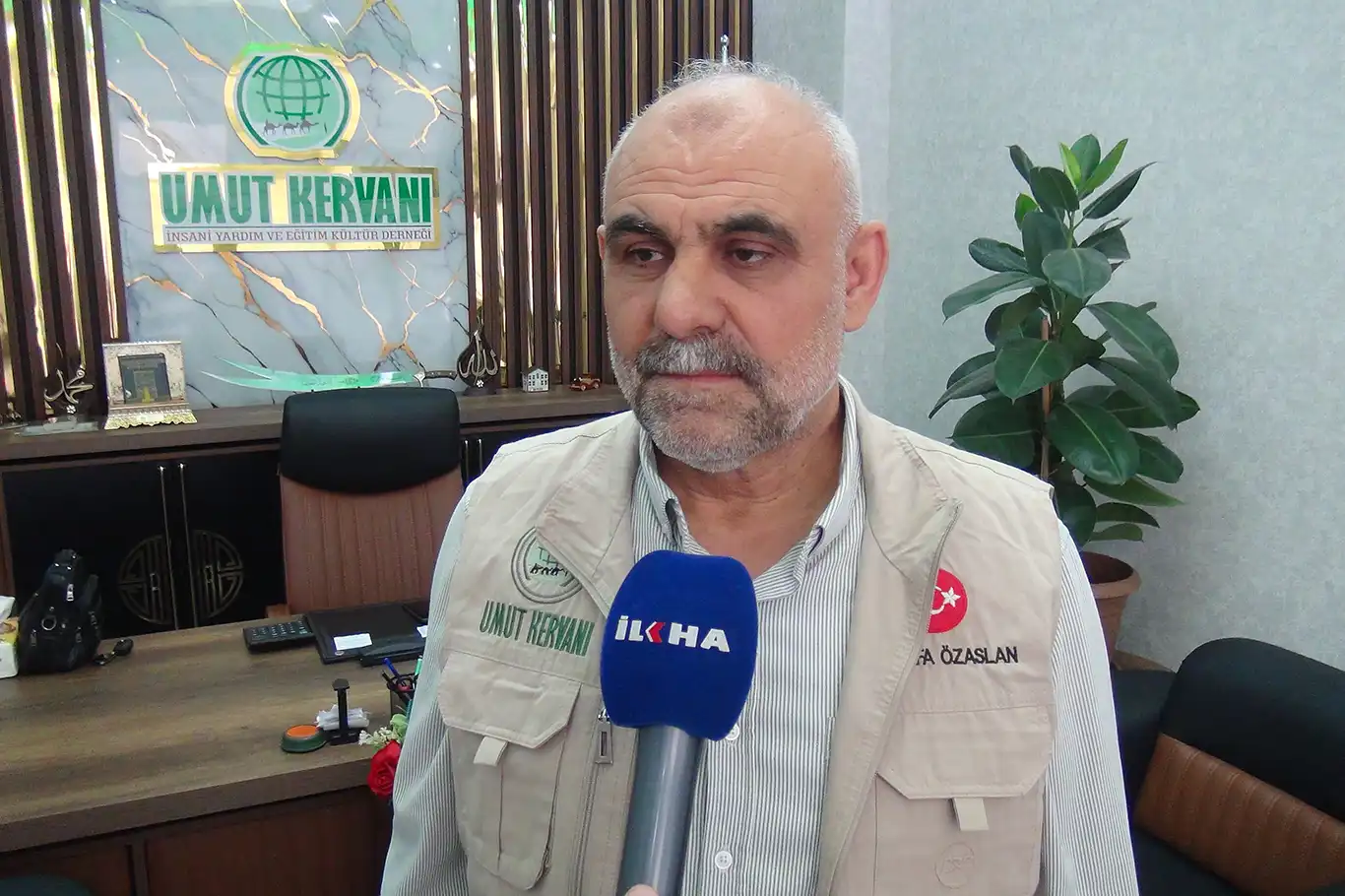 Özaslan: Gazze'de büyük bir soykırım yaşanıyor