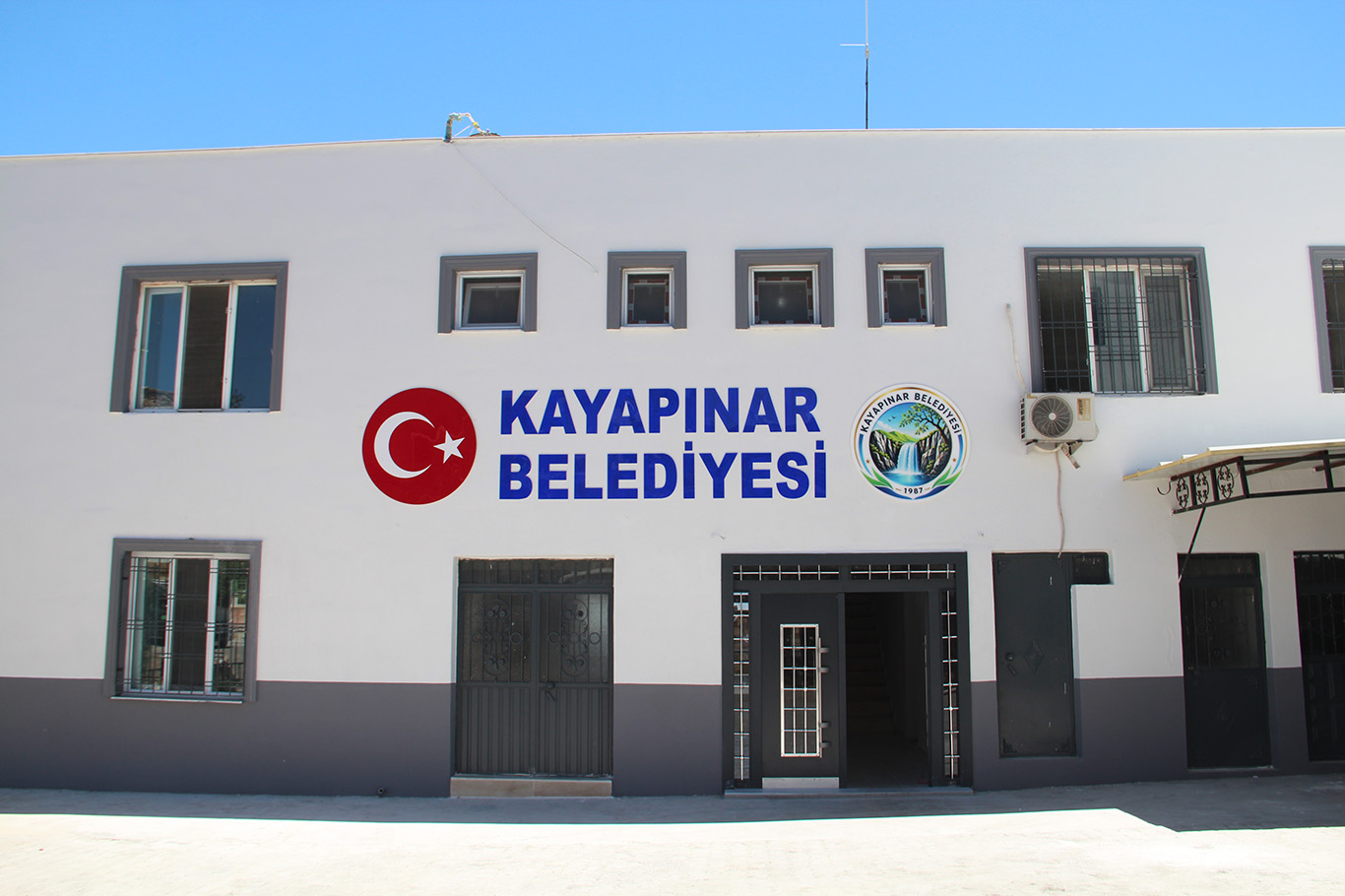 Kayapınar'da ulaşım ağı güçleniyor: Yeni cadde yapımına başlandı